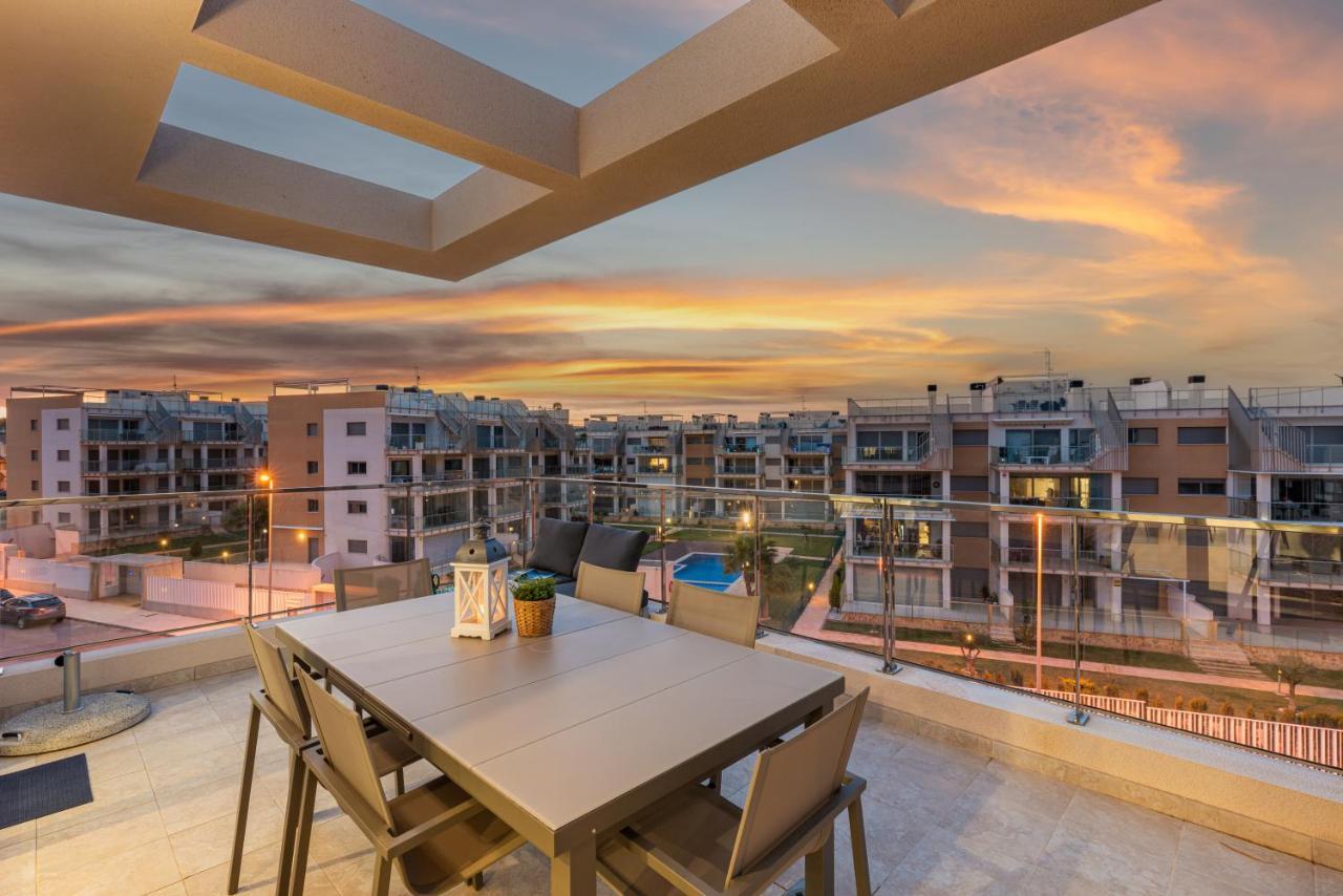Dehesa de Campoamor  La Zenia Cocoon - Luxury Penthouse With Jacuzzi, 2 Pools, Indoor Heated Pool, Sauna, Gym, Playstation 아파트 외부 사진