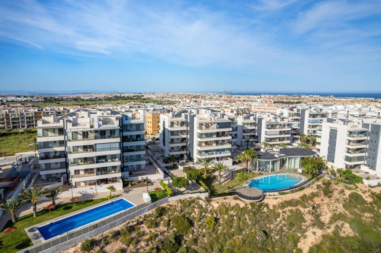 Dehesa de Campoamor  La Zenia Cocoon - Luxury Penthouse With Jacuzzi, 2 Pools, Indoor Heated Pool, Sauna, Gym, Playstation 아파트 외부 사진
